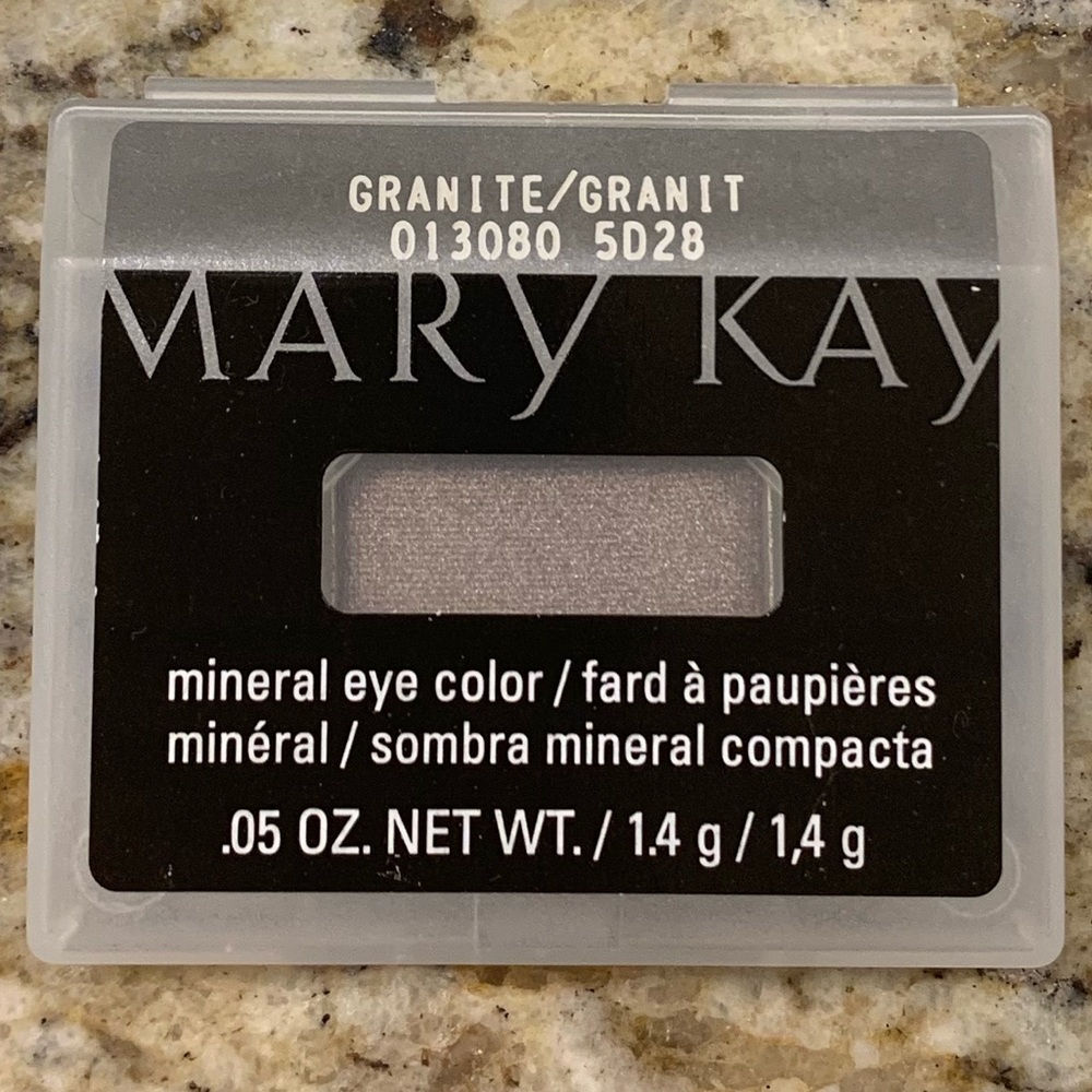 Mary Kay Granite eyeshadow eye color